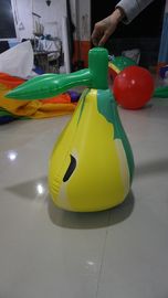 balões dados forma da pera de 3ft fruto inflável com a tela que imprime EN71 ASTM